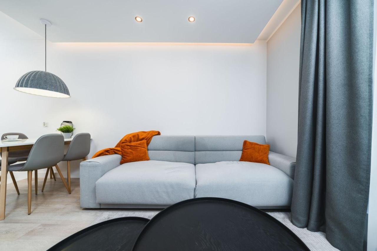 Sarah Apartments Old Town Краков Экстерьер фото
